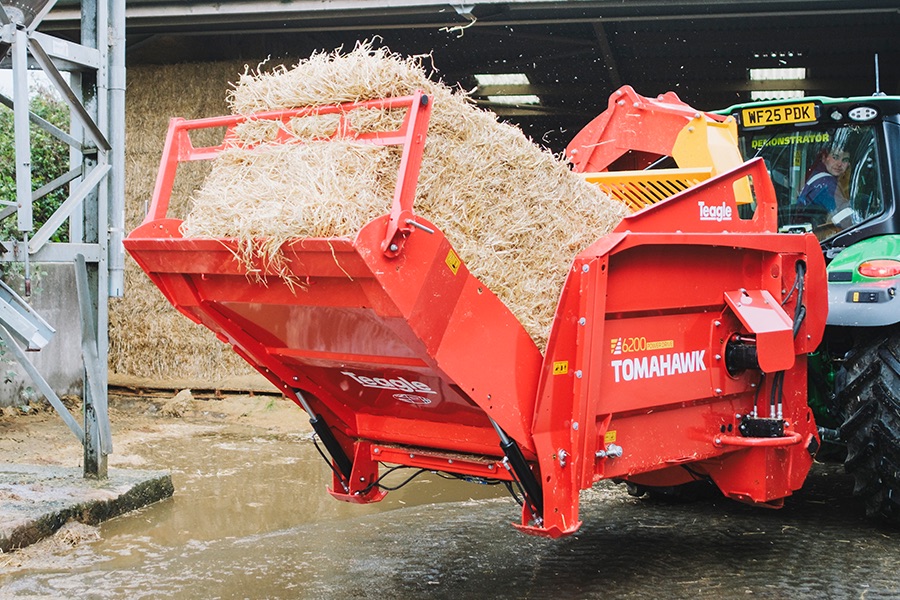 6200P rectangular bale